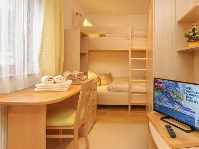 Schlafzimmer mit Etagenbett Ferienwohnung 2